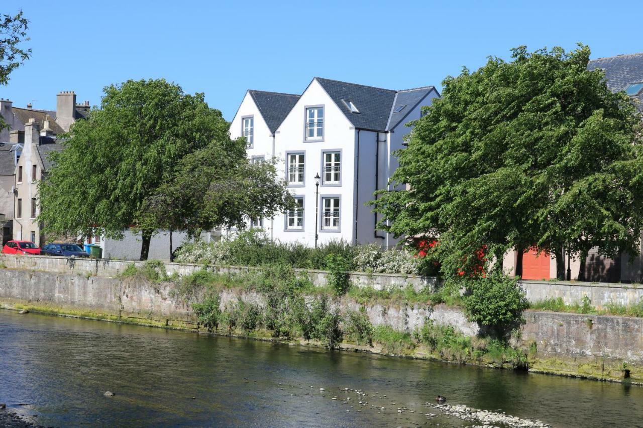 Riverbank Apartments Nairn Exterior photo